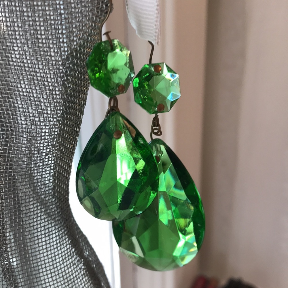 🌹 Vintage Emerald Green Colour Crystal’s 🌹